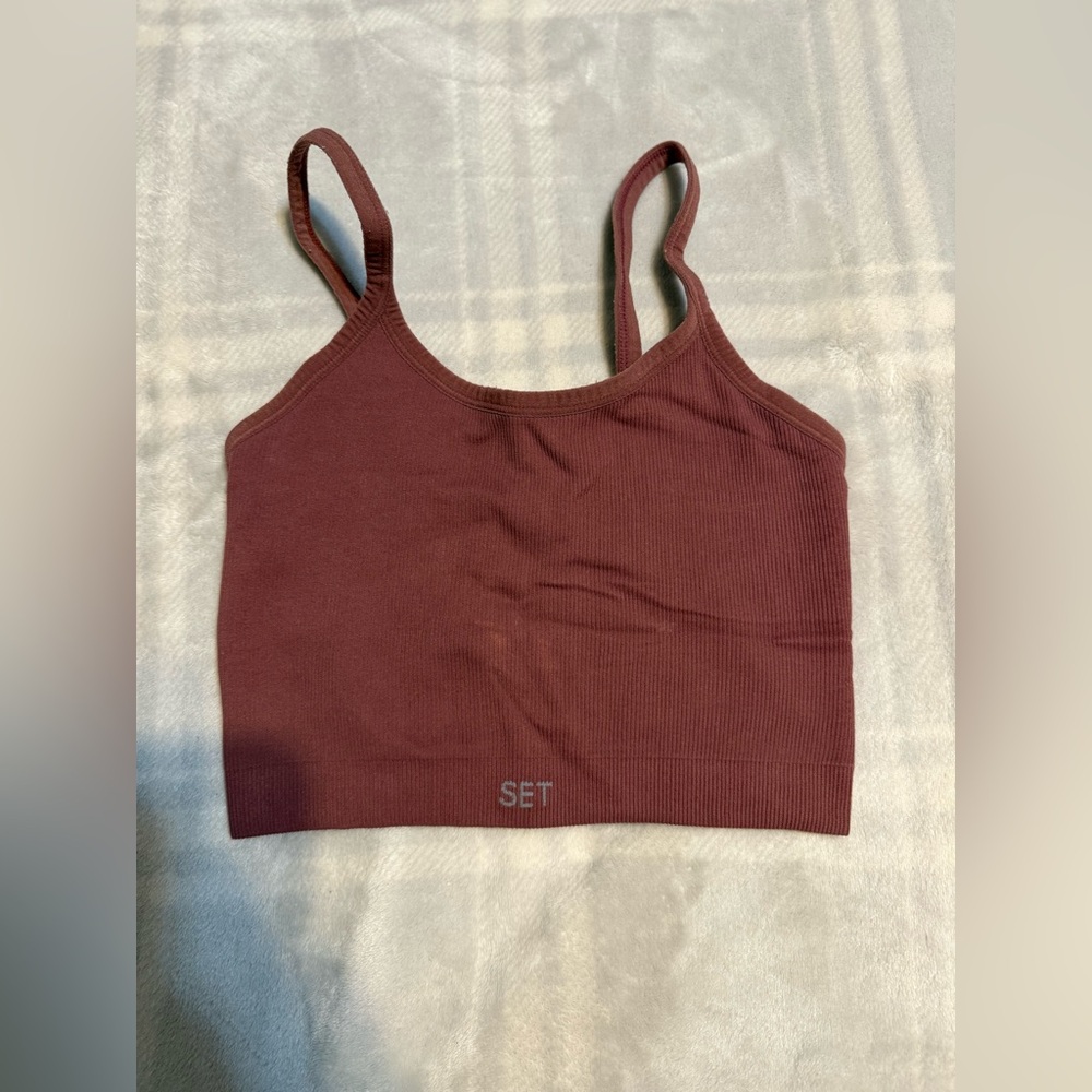 Set active crop top